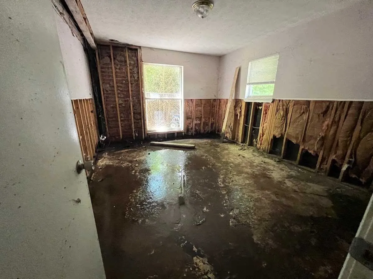 Water Damage Restoration services in Madera Acres, CA